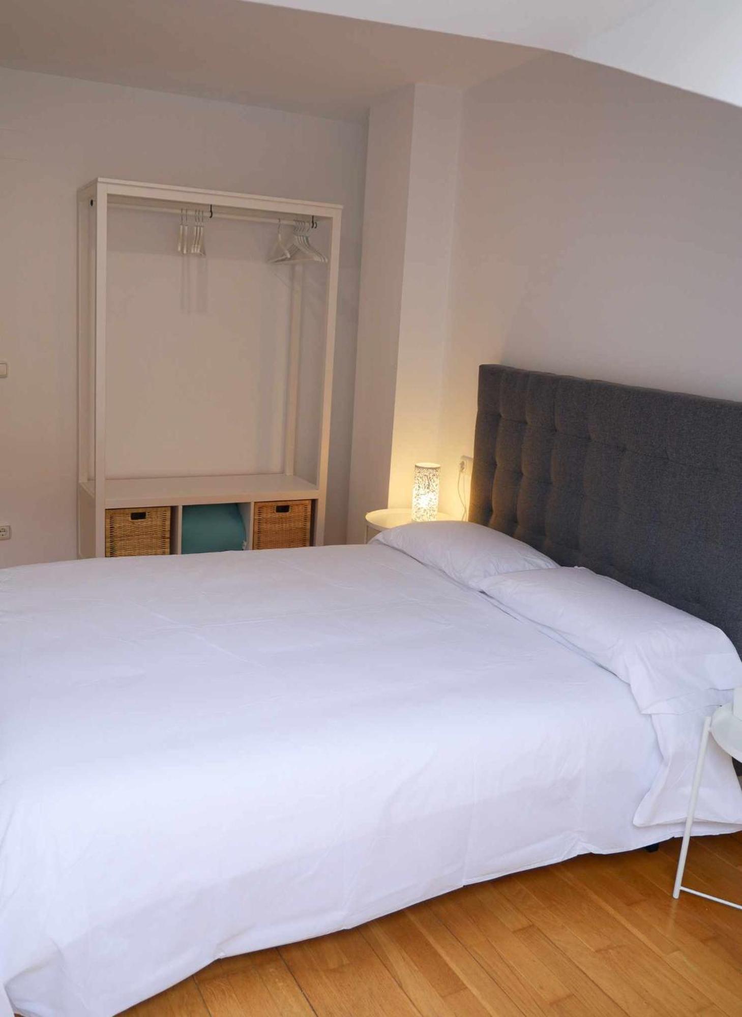 33 Pasos Catedral 2 Apartment Леон Екстериор снимка